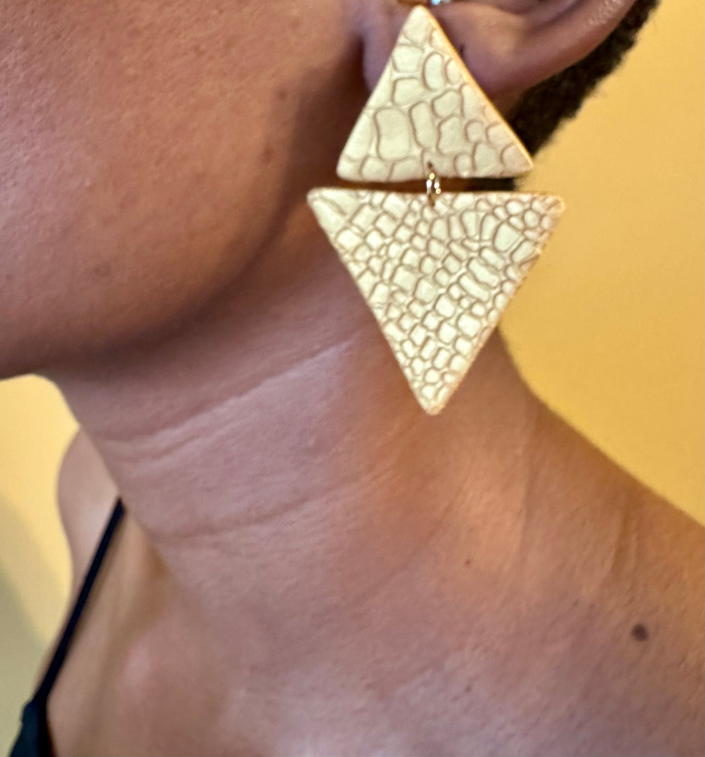 Triangle Dangles