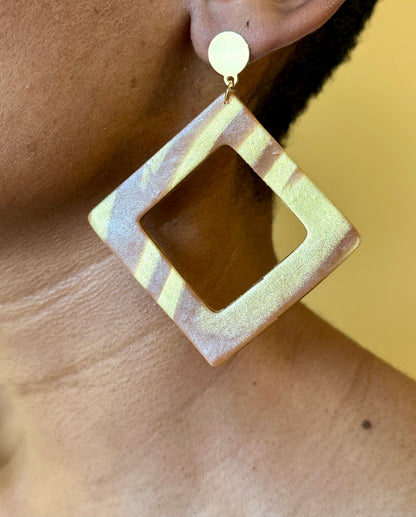 Square Dangles