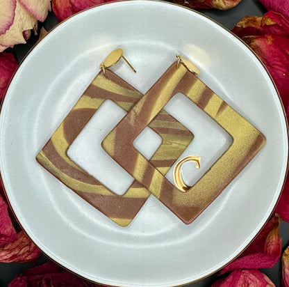 Square Dangles