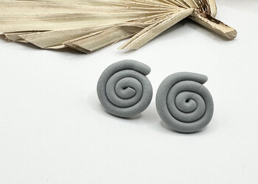 Swirl Studs