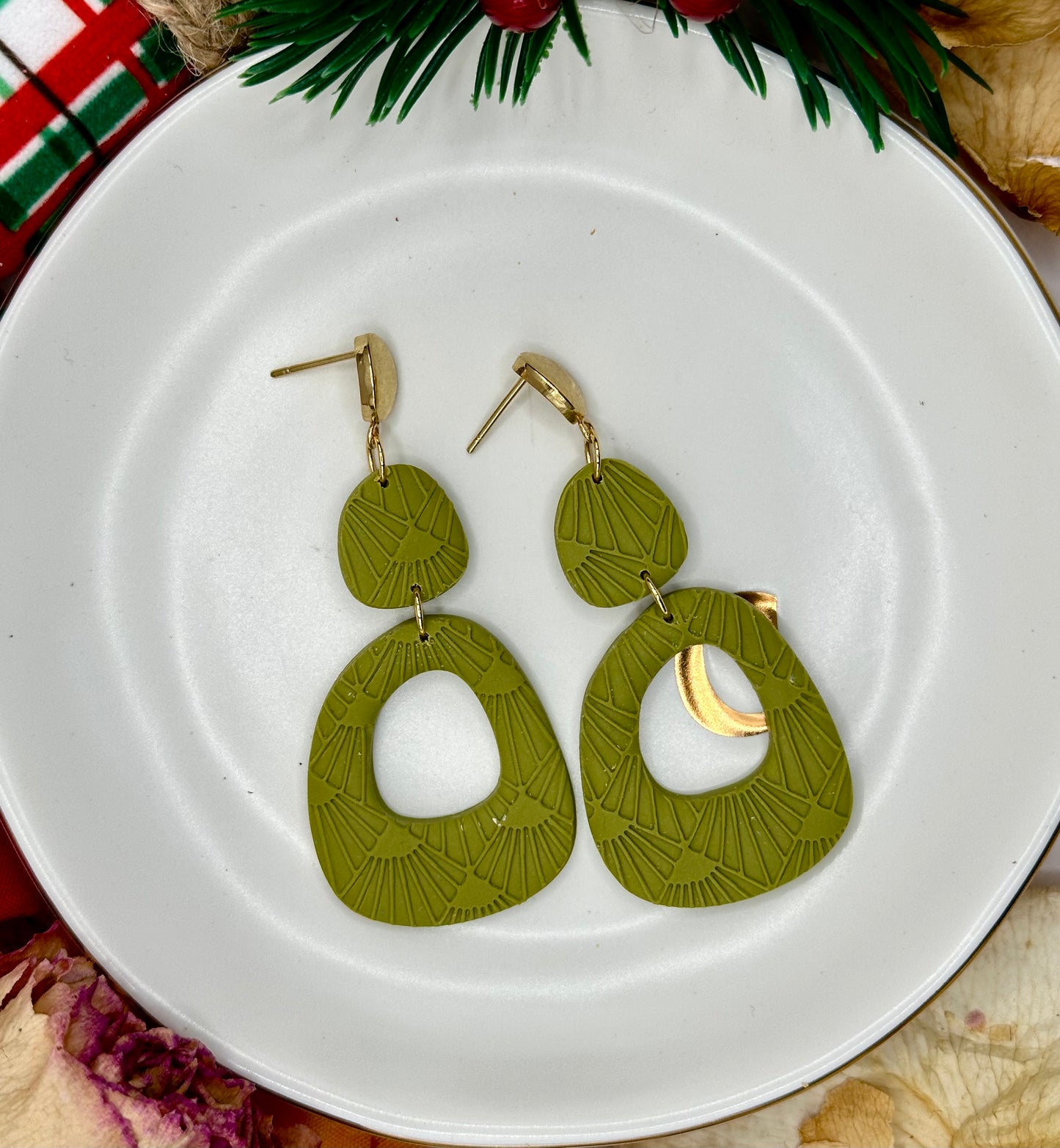 Pebble Dangles
